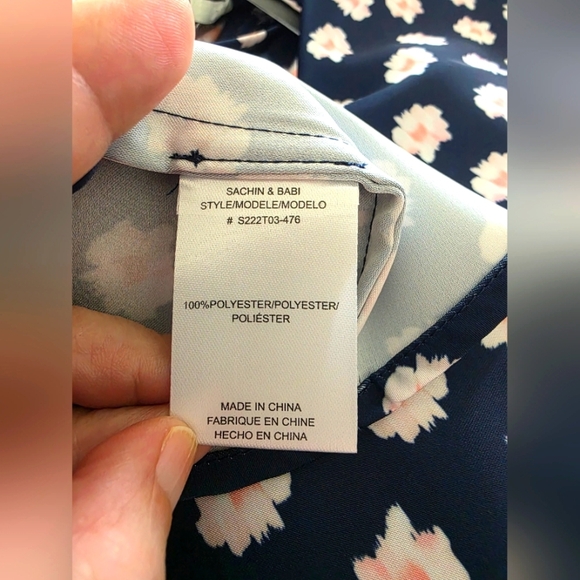 Sachin & Babi Floral Puff Sleeve Blouse Size 4 - Picture 5 of 7